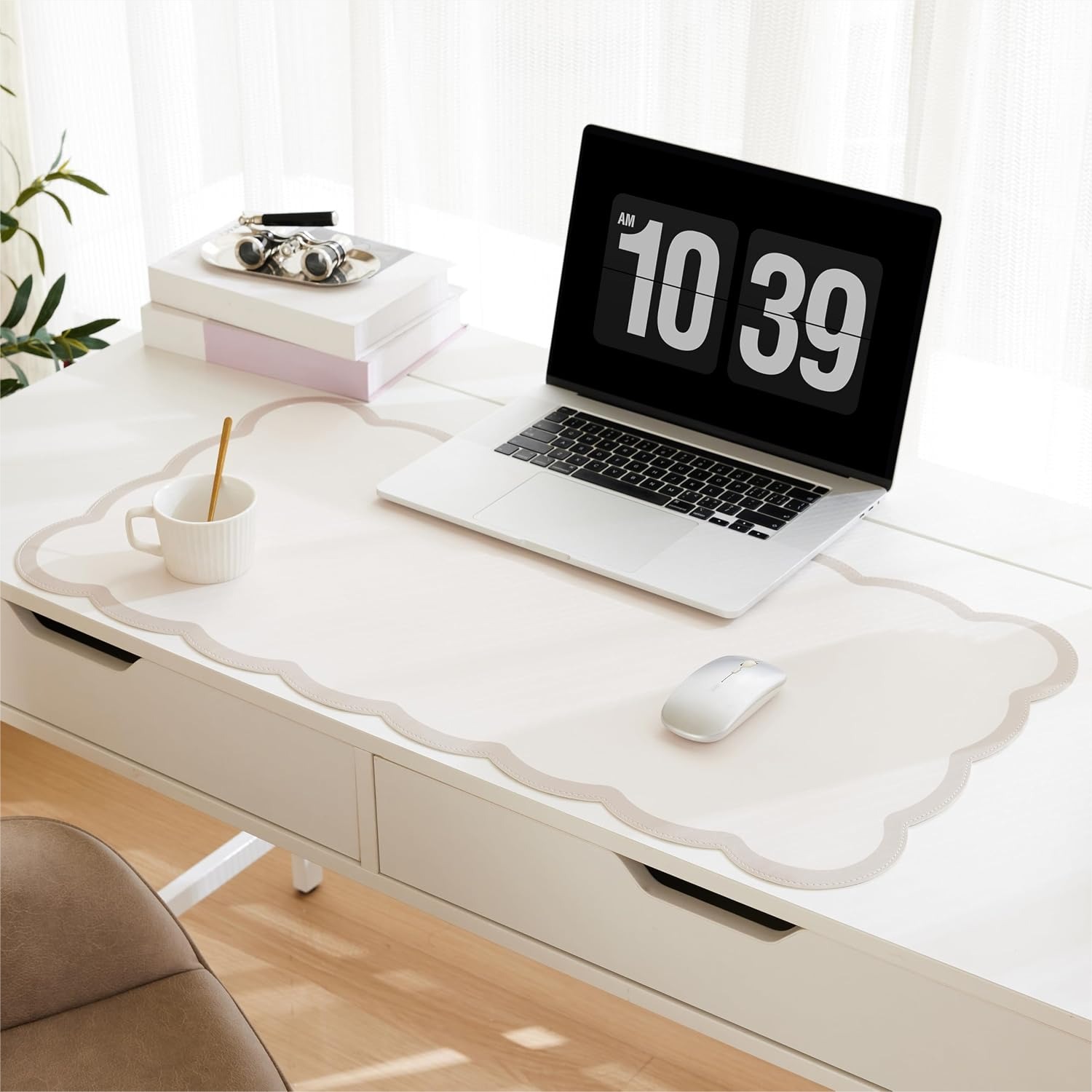 Scalloped Desk Mat 31.5x15.7 L - Leather Desk Pad 리뷰 및 가격